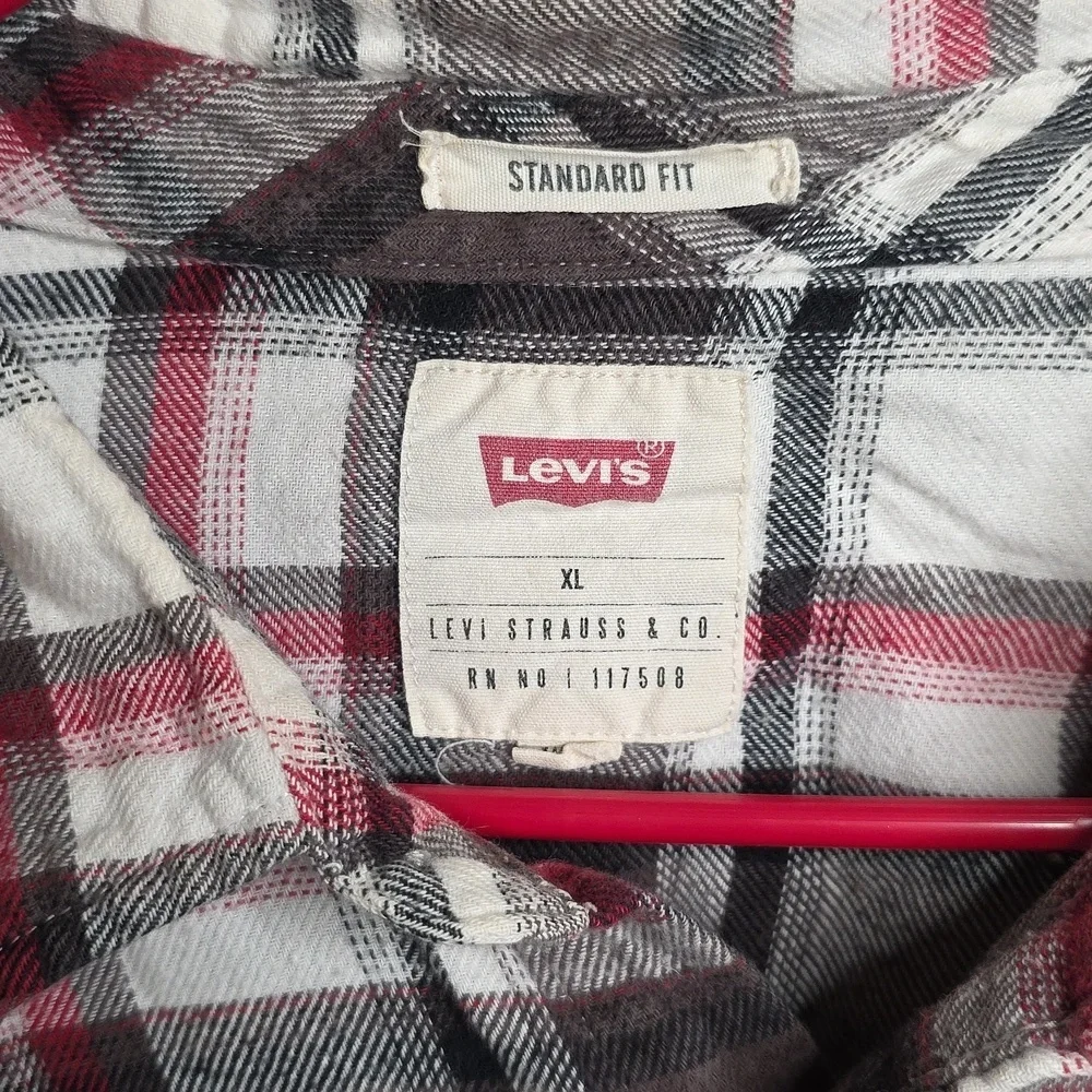 Levi's Plaid Flannel Pearlsnap Sz XL Shirt